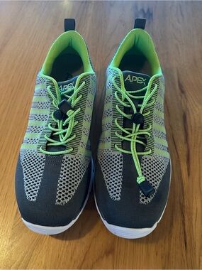 Apex Men’s Gray & Lime Athletic Knit Sneaker